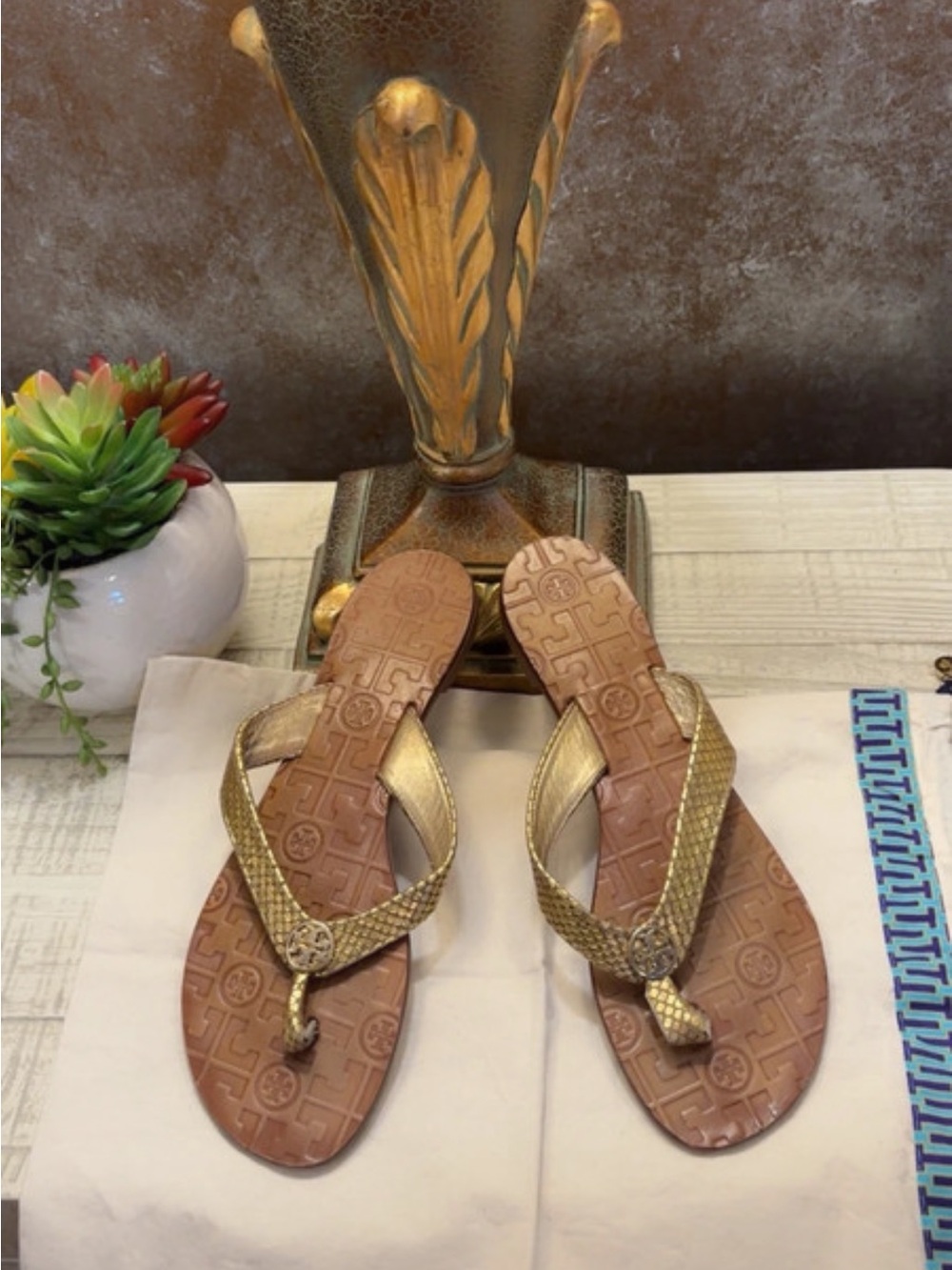 Tory Burch Metallic Gold Braided Thong Sandals ~ Size 10